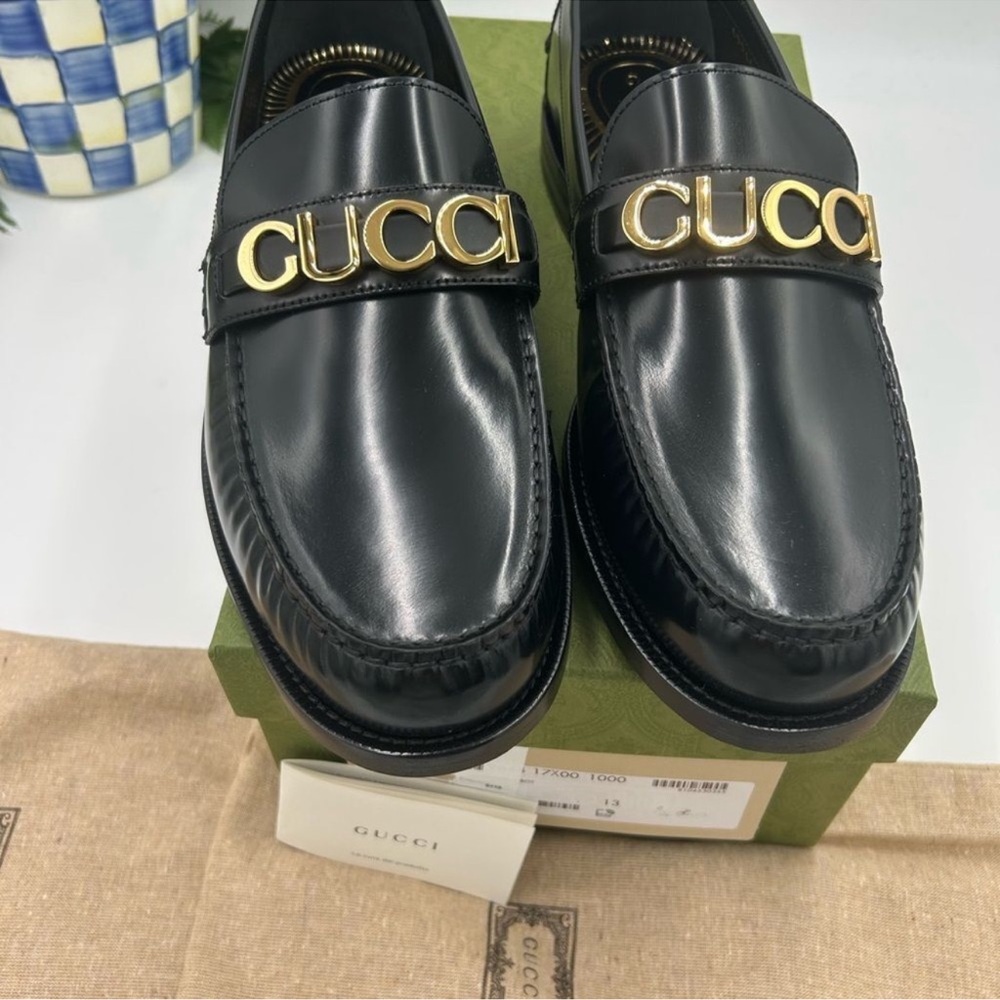 Men’s Gucci, gold logo, embellished, leather loafers size 13 made in Italy - Picture 3 of 9